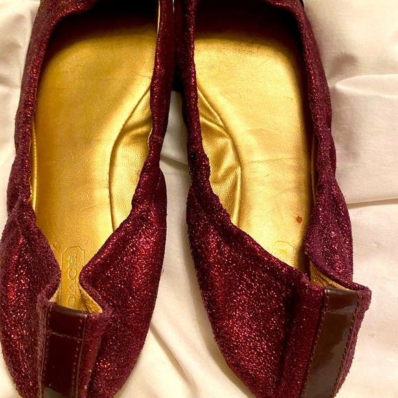 Coach Darsi Metallic Burgundy ballet flats with Gold hardware size 8.5 - Picture 8 of 16